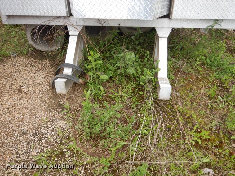 image for item FX9179 Aluminum headache rack