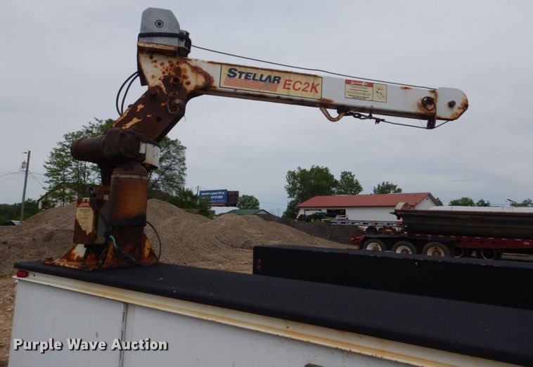 image for item FX9182 2006 Ford F350 Super Duty  SuperCab utility bed pickup truck