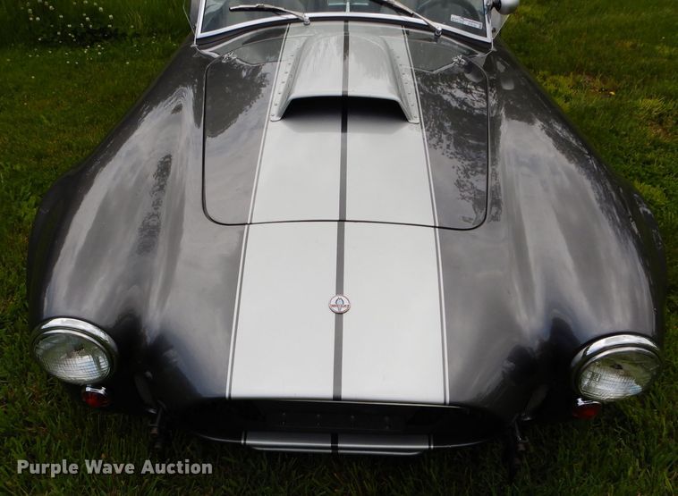 image for item FY9132 2005 JBL Competition Roadster Cobra  replica