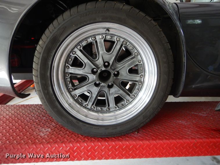 image for item FY9132 2005 JBL Competition Roadster Cobra  replica