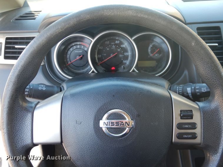 image for item GE9450 2011 Nissan Versa