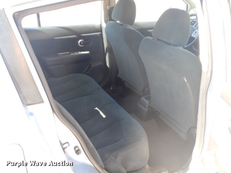 image for item GE9450 2011 Nissan Versa