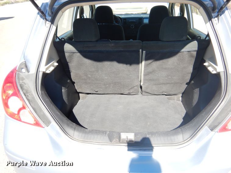 image for item GE9450 2011 Nissan Versa