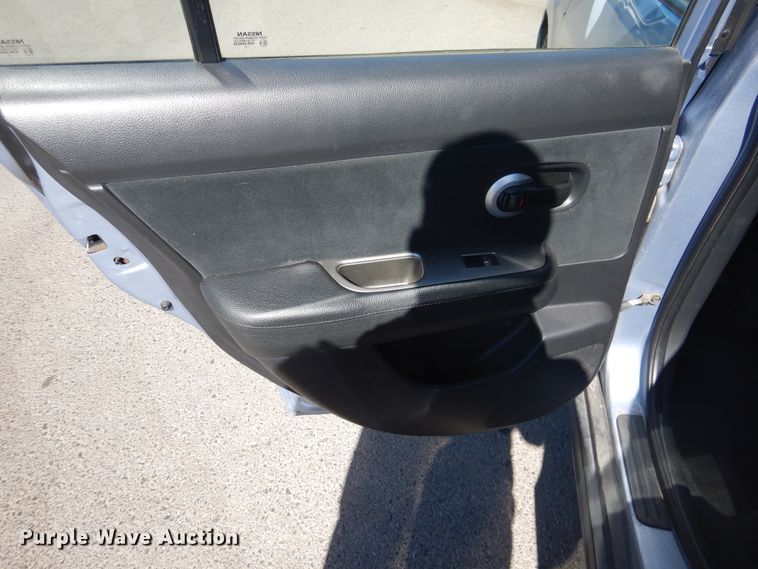 image for item GE9450 2011 Nissan Versa