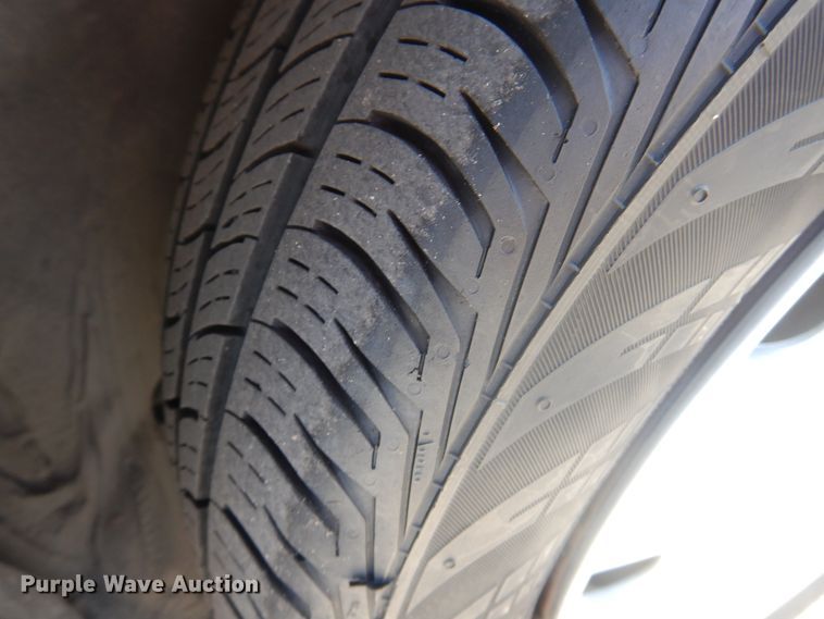 image for item GE9450 2011 Nissan Versa