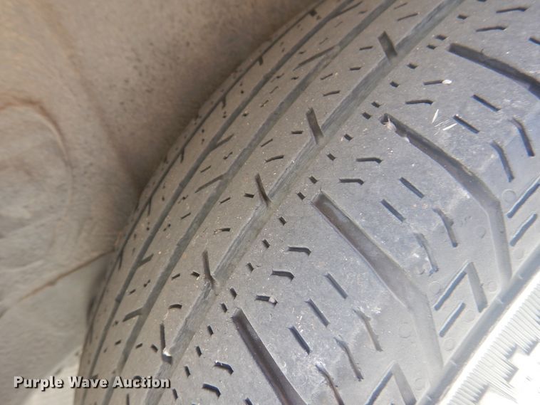 image for item GE9451 2010 Chrysler Town & Country Limited  van