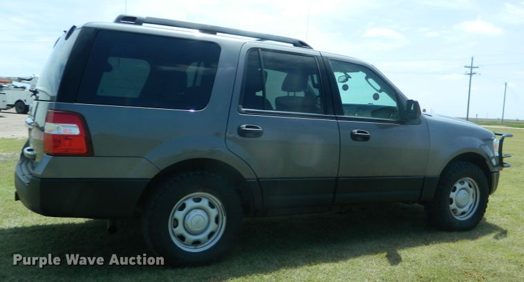 image for item GE9916 2010 Ford Expedition  SUV
