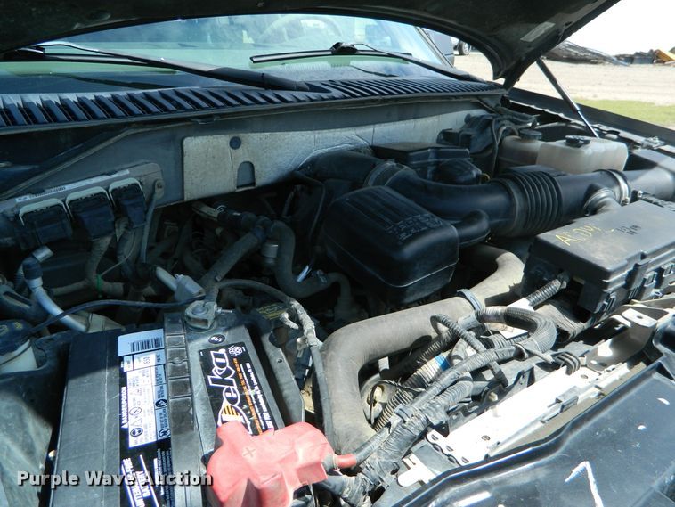 image for item GE9916 2010 Ford Expedition  SUV