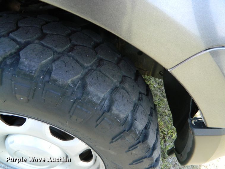 image for item GE9916 2010 Ford Expedition  SUV