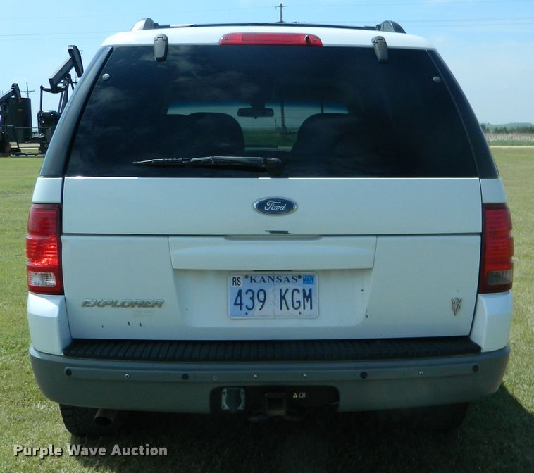 image for item GE9917 2002 Ford Explorer  SUV