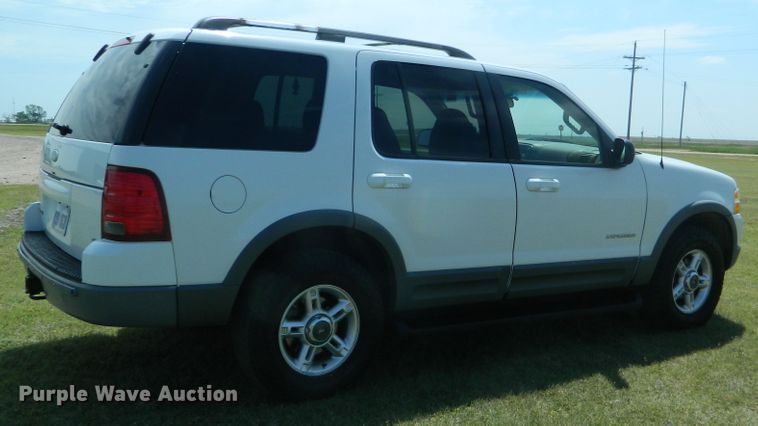 image for item GE9917 2002 Ford Explorer  SUV