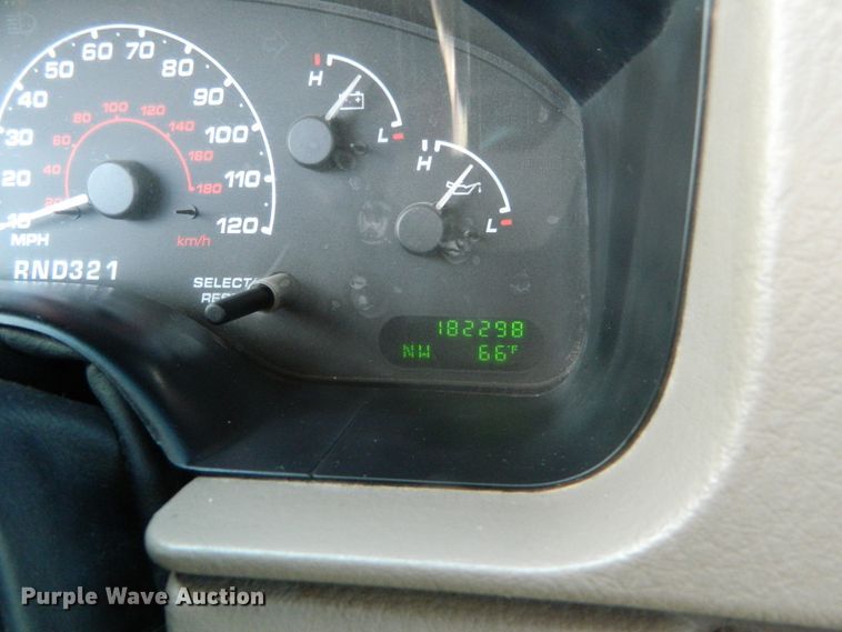 image for item GE9917 2002 Ford Explorer  SUV