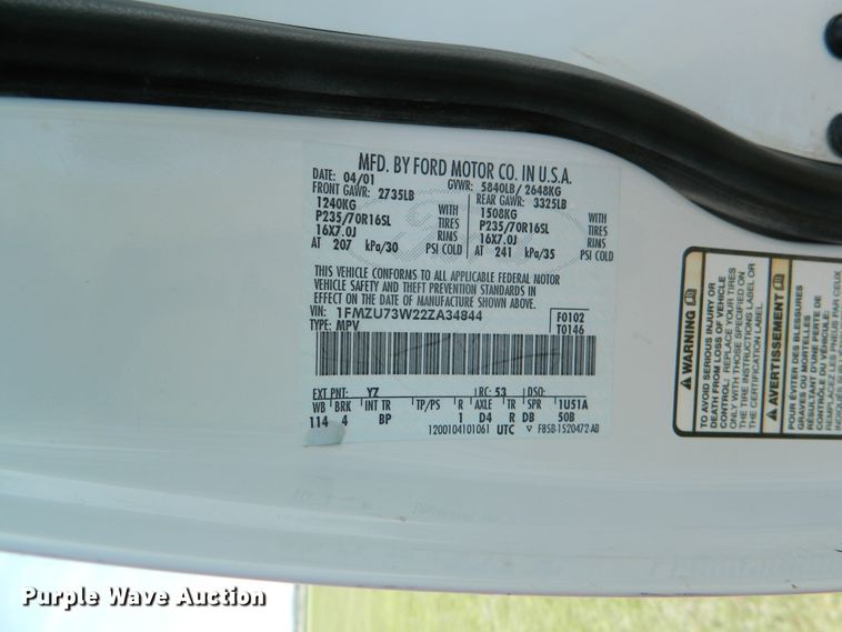 image for item GE9917 2002 Ford Explorer  SUV