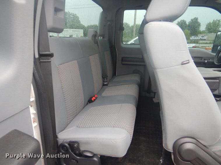 image for item GF9203 2014 Ford F250 Super Duty  SuperCab pickup truck