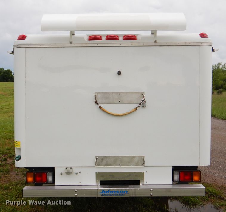 image for item GF9211 2013 Isuzu NPR  refrigerated truck