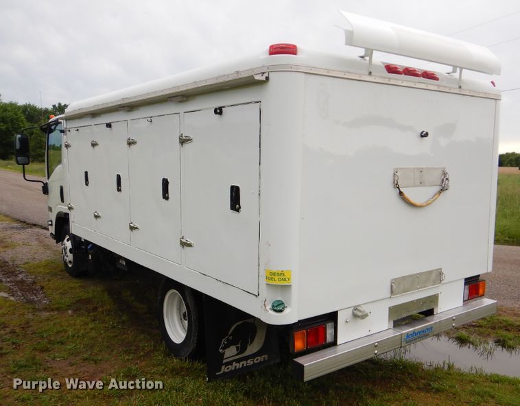 image for item GF9211 2013 Isuzu NPR  refrigerated truck