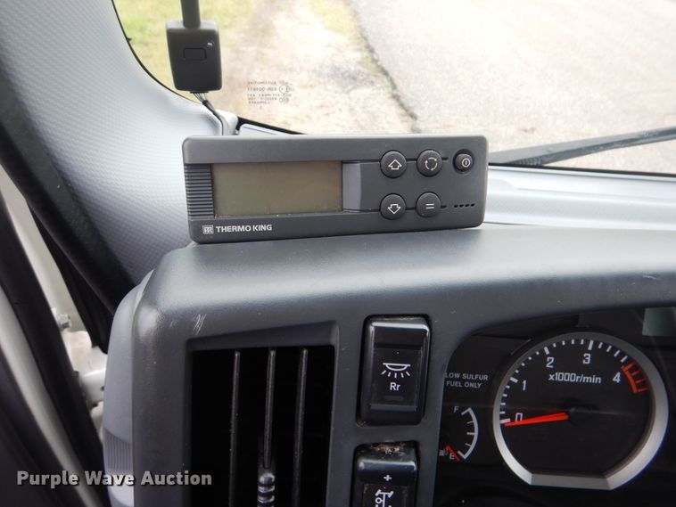 image for item GF9211 2013 Isuzu NPR  refrigerated truck