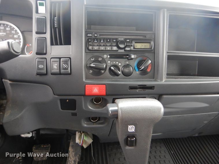 image for item GF9211 2013 Isuzu NPR  refrigerated truck