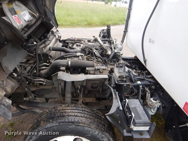 image for item GF9211 2013 Isuzu NPR  refrigerated truck