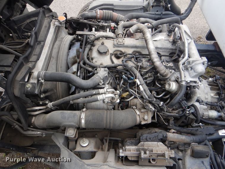 image for item GF9211 2013 Isuzu NPR  refrigerated truck