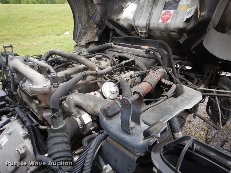 image for item GF9211 2013 Isuzu NPR  refrigerated truck