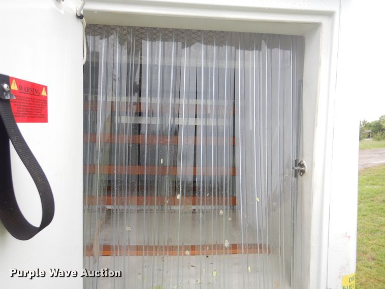 image for item GF9211 2013 Isuzu NPR  refrigerated truck