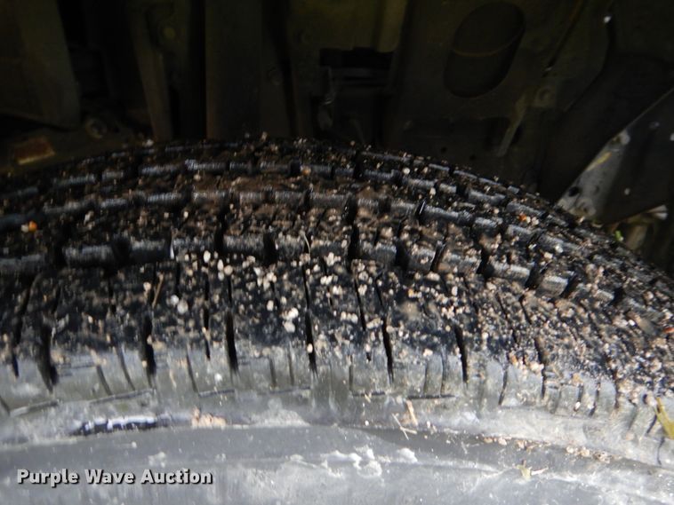 image for item GF9211 2013 Isuzu NPR  refrigerated truck