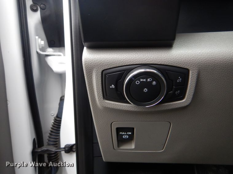 image for item GF9212 2015 Ford F150  SuperCab pickup truck