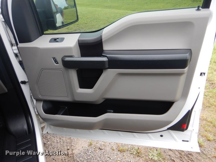 image for item GF9212 2015 Ford F150  SuperCab pickup truck