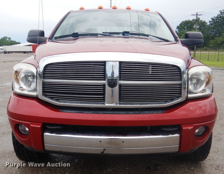 image for item GF9213 2007 Dodge Ram 2500HD  Mega Cab pickup truck