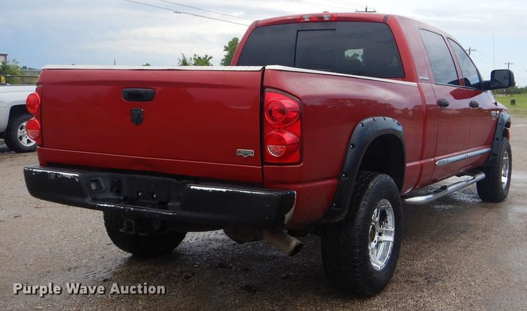 image for item GF9213 2007 Dodge Ram 2500HD  Mega Cab pickup truck