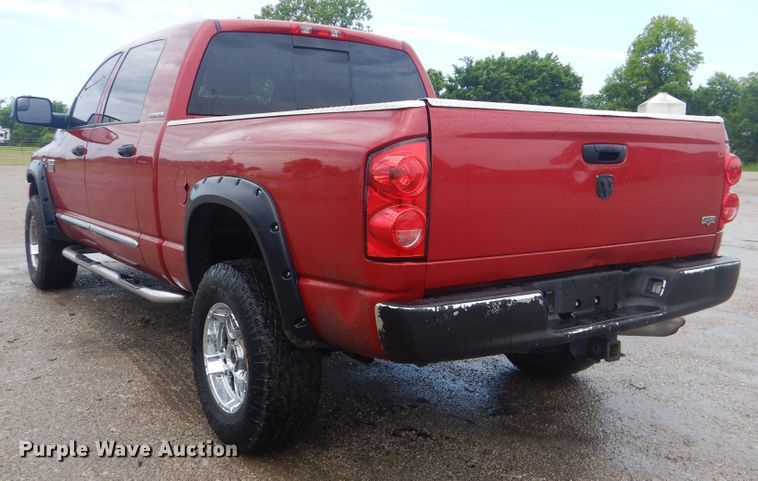 image for item GF9213 2007 Dodge Ram 2500HD  Mega Cab pickup truck