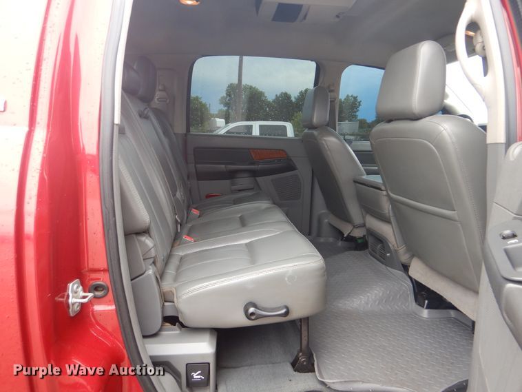 image for item GF9213 2007 Dodge Ram 2500HD  Mega Cab pickup truck