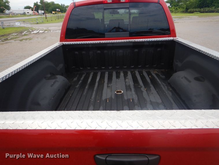 image for item GF9213 2007 Dodge Ram 2500HD  Mega Cab pickup truck