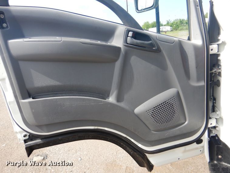 image for item GF9216 2012 Isuzu NPR  refrigerated truck