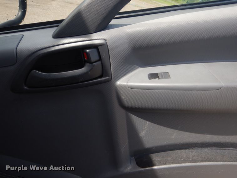 image for item GF9216 2012 Isuzu NPR  refrigerated truck