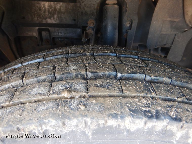 image for item GF9216 2012 Isuzu NPR  refrigerated truck