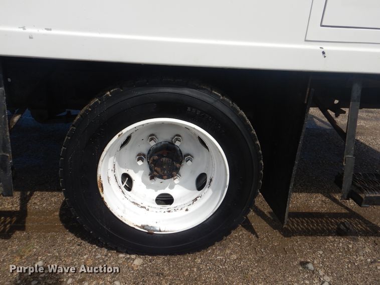 image for item GF9216 2012 Isuzu NPR  refrigerated truck