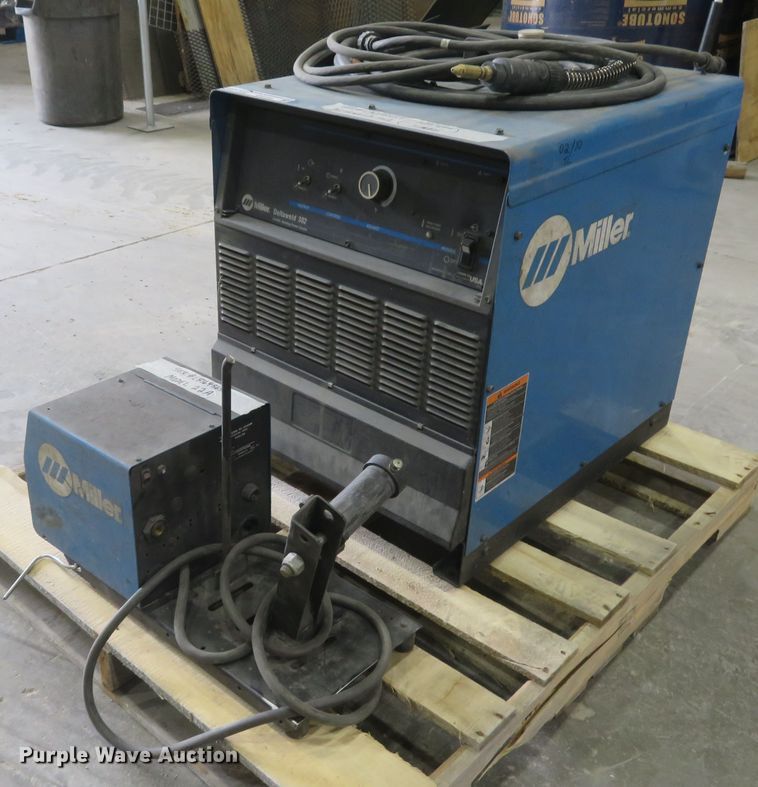 image for item GI9165 Miller Deltaweld 302 mig welder