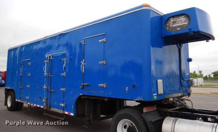 image for item GL9719 2005 Clark refrigerated van trailer