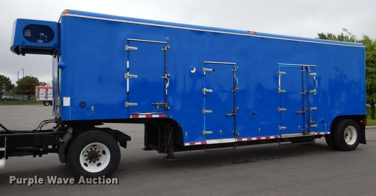 image for item GL9719 2005 Clark refrigerated van trailer