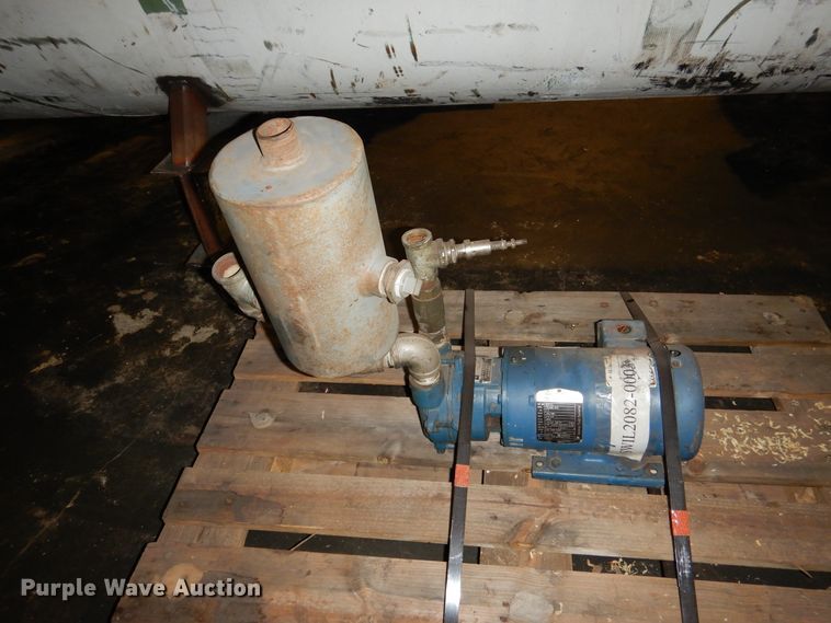 Wood vacuum kiln in Richmond, MO Item GL9736 sold Purple Wave