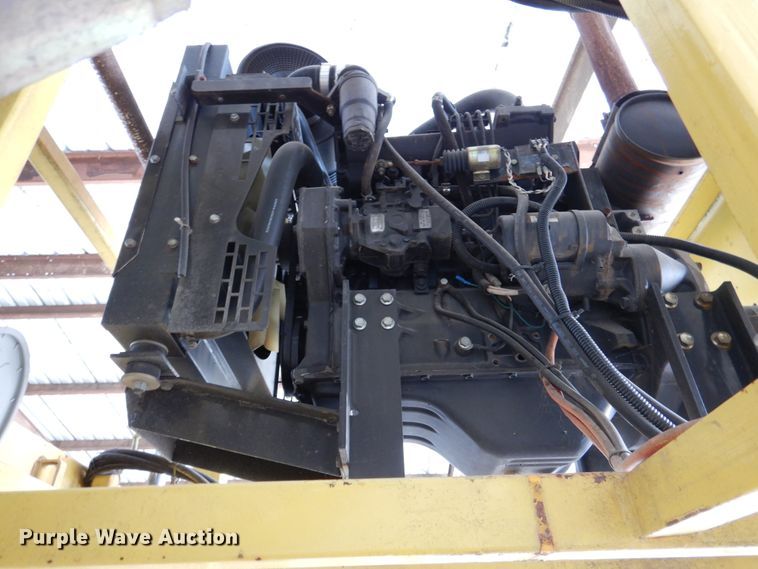 image for item GL9737 Log Master LM6 sawmill