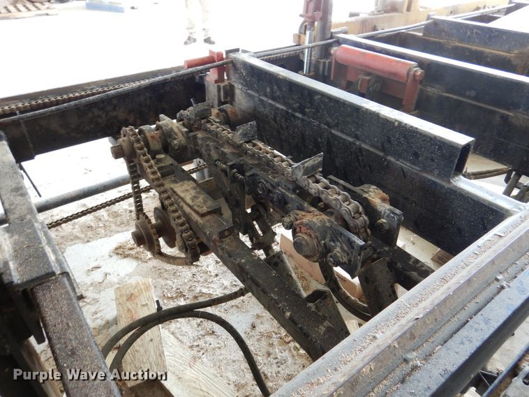 image for item GL9737 Log Master LM6 sawmill