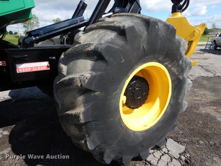 image for item GL9740 1997 Timberjack 460 skidder