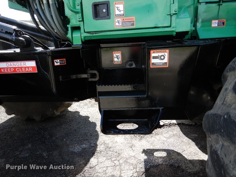 image for item GL9740 1997 Timberjack 460 skidder