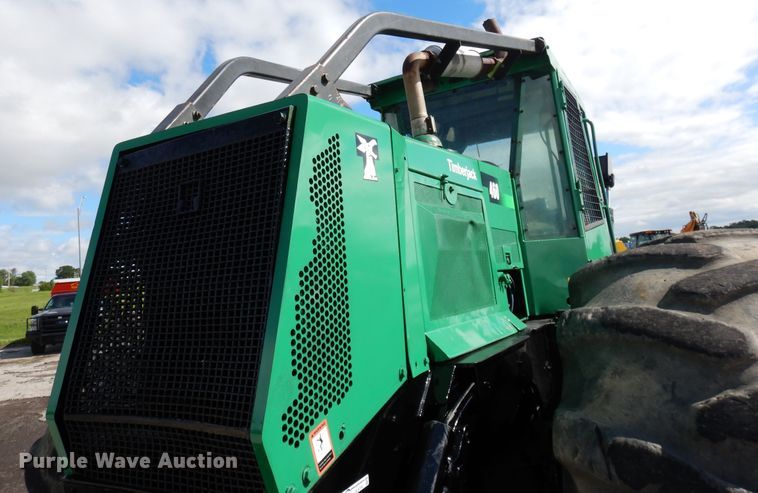 image for item GL9740 1997 Timberjack 460 skidder