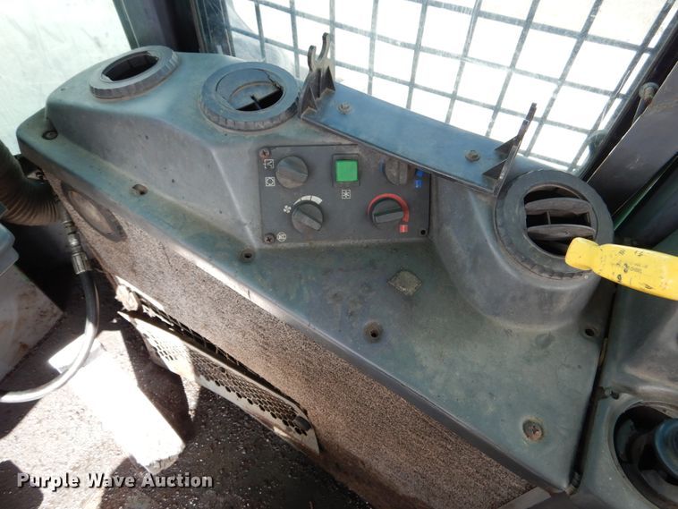 image for item GL9740 1997 Timberjack 460 skidder