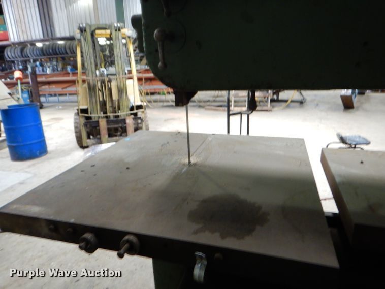 image for item GN9388 Do All V-36 bandsaw