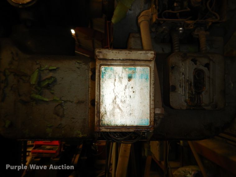 image for item GN9390 Carlton drill press